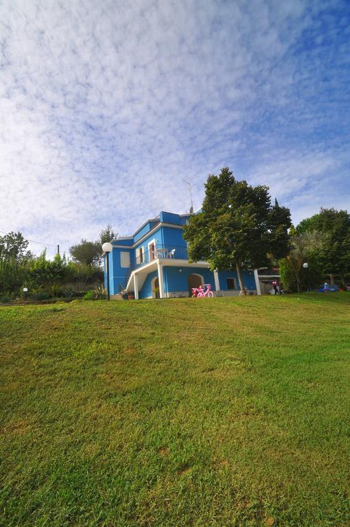 La Casa Blu Apartamento Mirabella Imbaccari Exterior foto