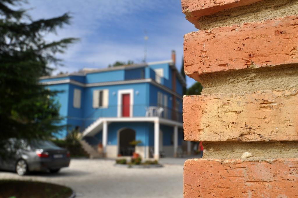 La Casa Blu Apartamento Mirabella Imbaccari Exterior foto