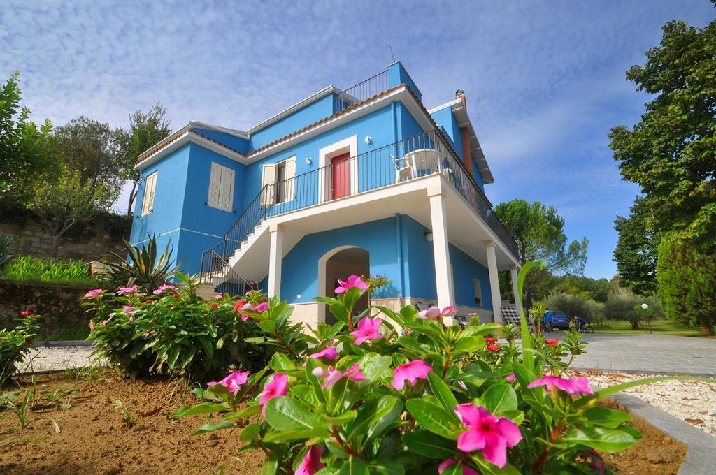 La Casa Blu Apartamento Mirabella Imbaccari Exterior foto
